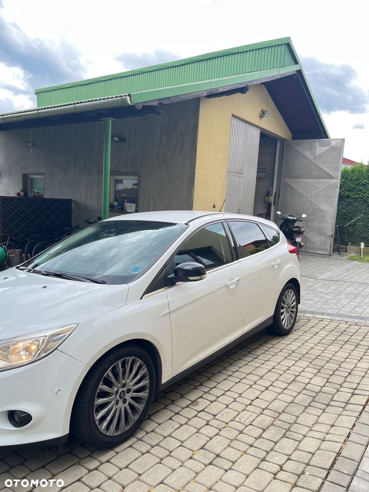 Ford Focus 1.6 EcoBoost Titanium - 2