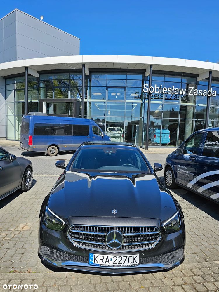 Mercedes-Benz Klasa E - 21