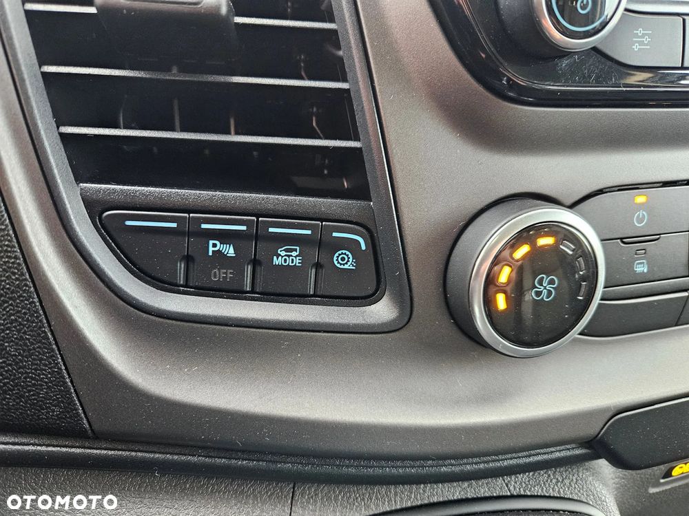 Ford Transit Custom LONG L2 2.0 TDCI - 19