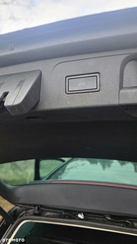 Volkswagen Passat - 8