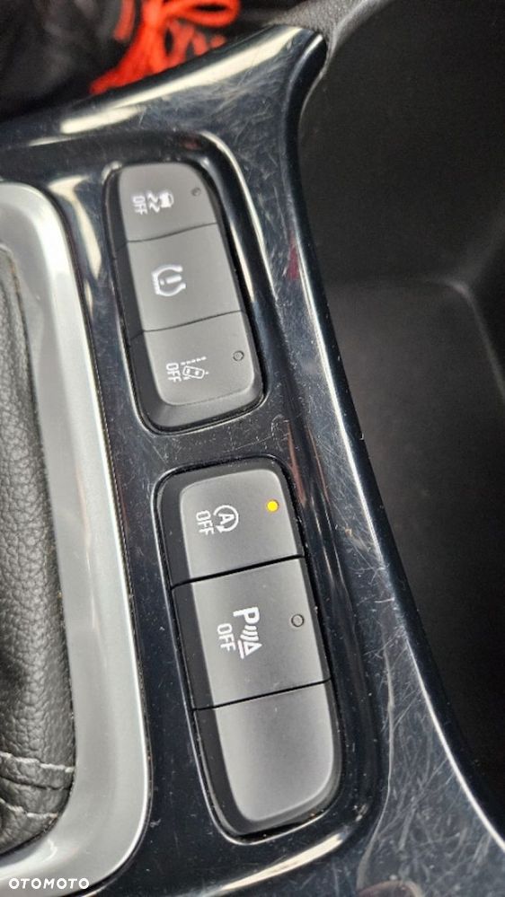 Opel Crossland 1.2 Business Edition - 28