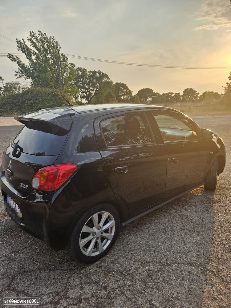 Mitsubishi Space Star - 2