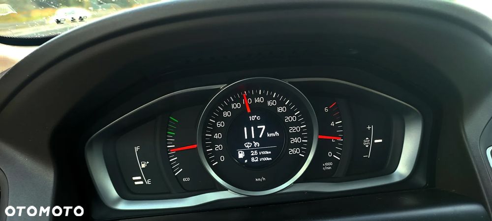 Volvo XC 60 D5 AWD Summum - 13