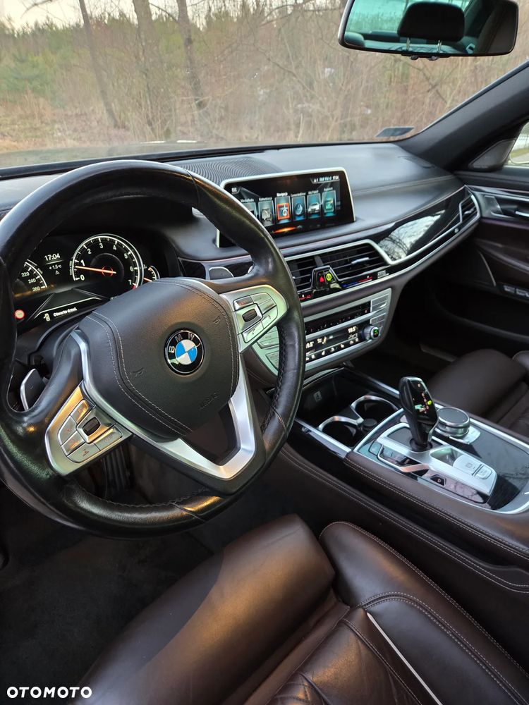 BMW Seria 7 - 7