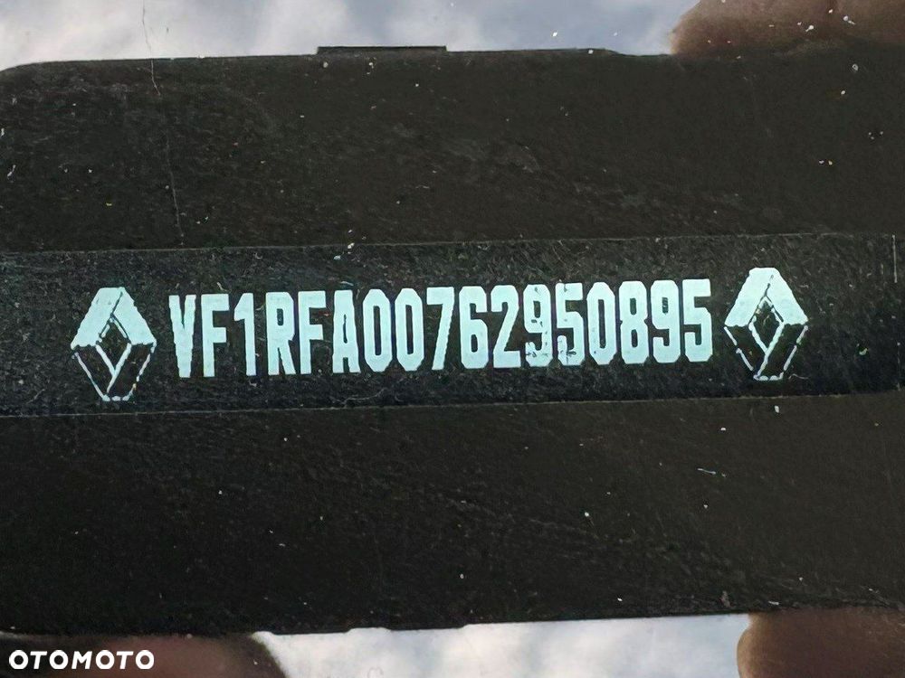 Renault Grand Scenic - 34