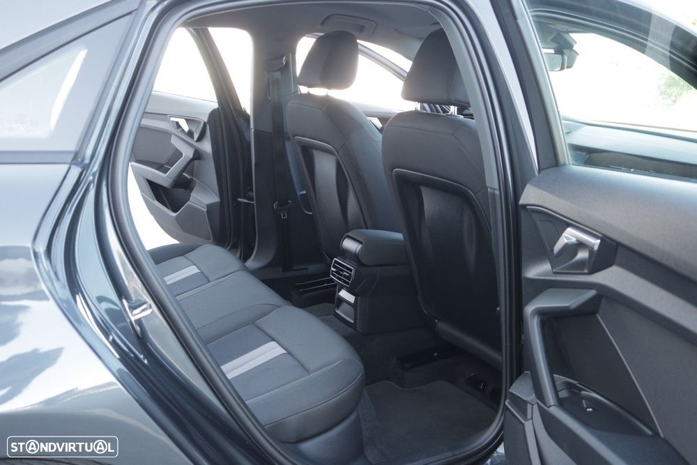 Audi A3 Limousine 30 TDI Advanced - 23
