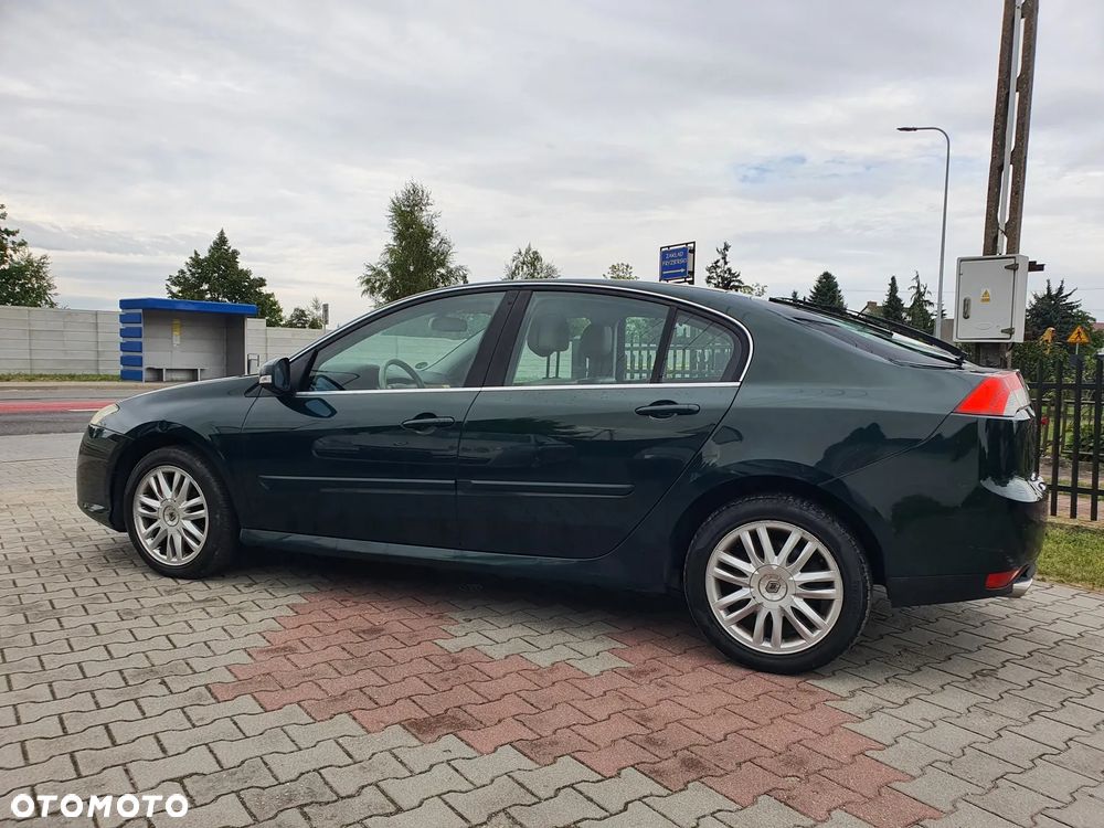 Renault Laguna 2.0 DCi Initiale - 8