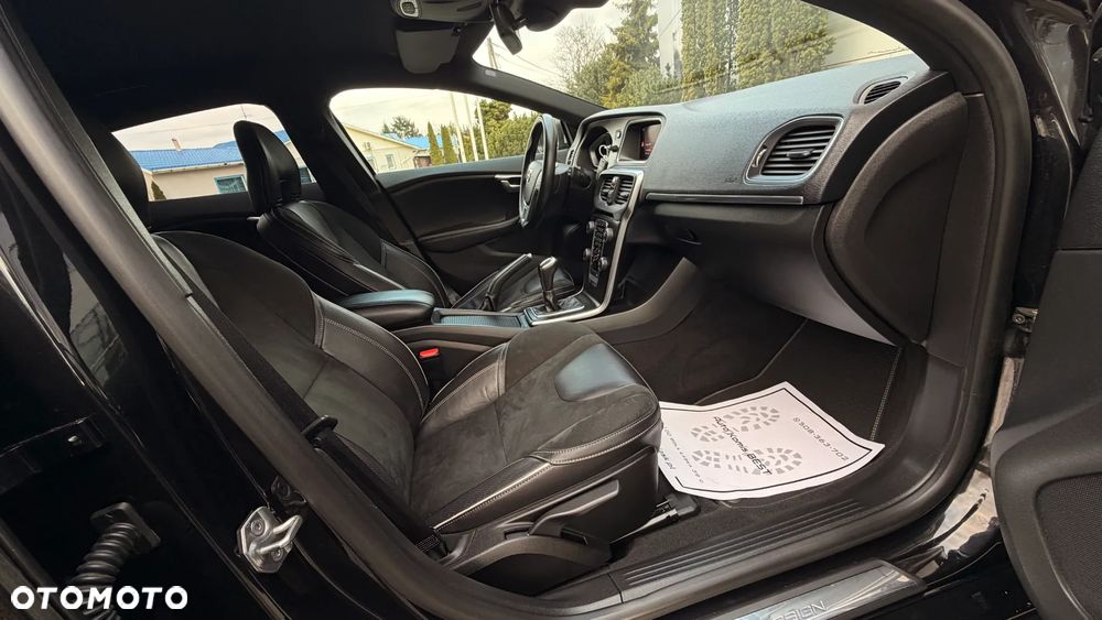 Volvo V40 D3 Linje You - 3