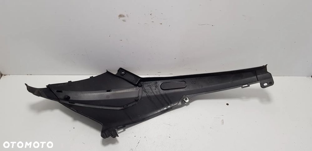 Piaggio NRG 50 Wypełnienie tunelu lewe - 3