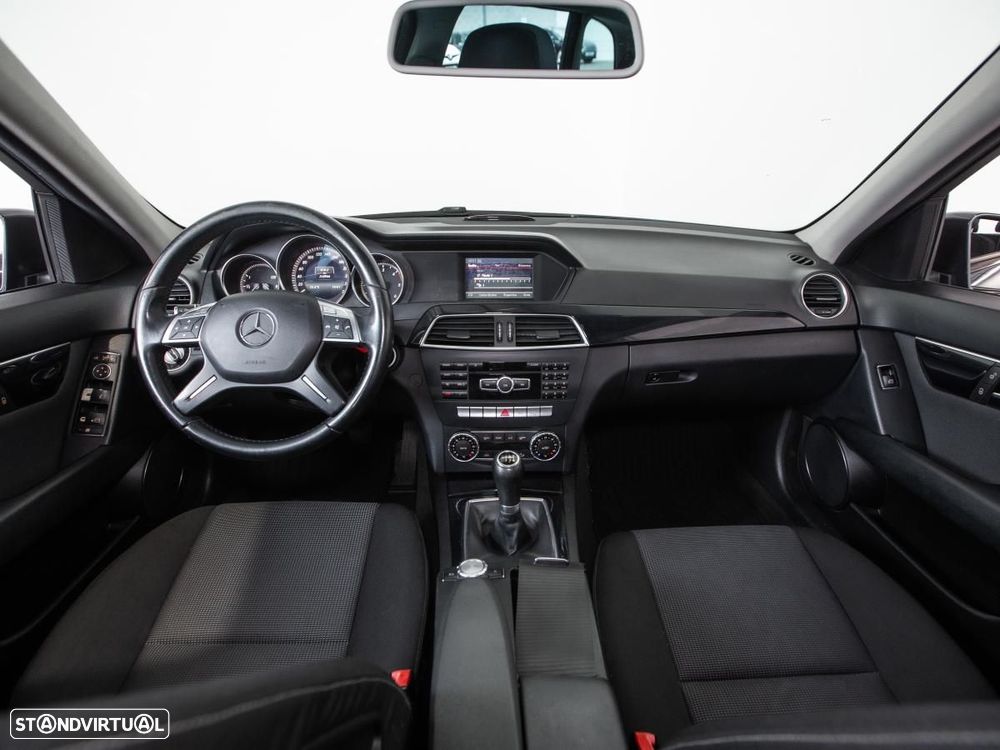 Mercedes-Benz C 220 - 6