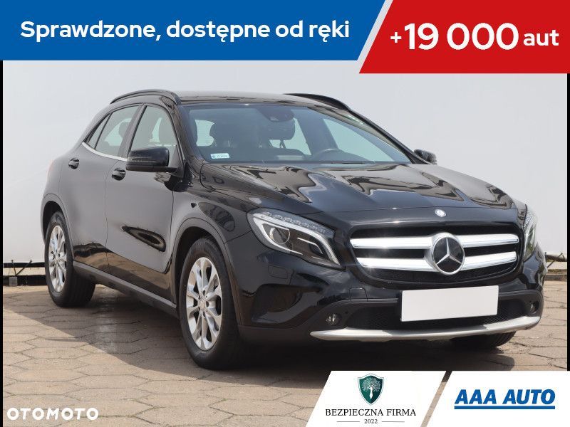 Mercedes-Benz GLA - 1