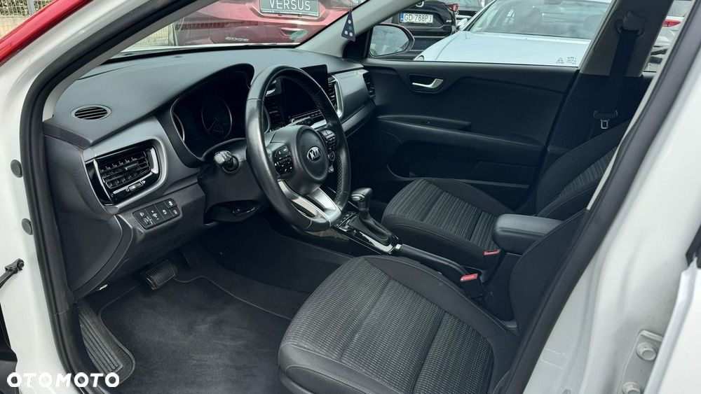 Kia Stonic - 7