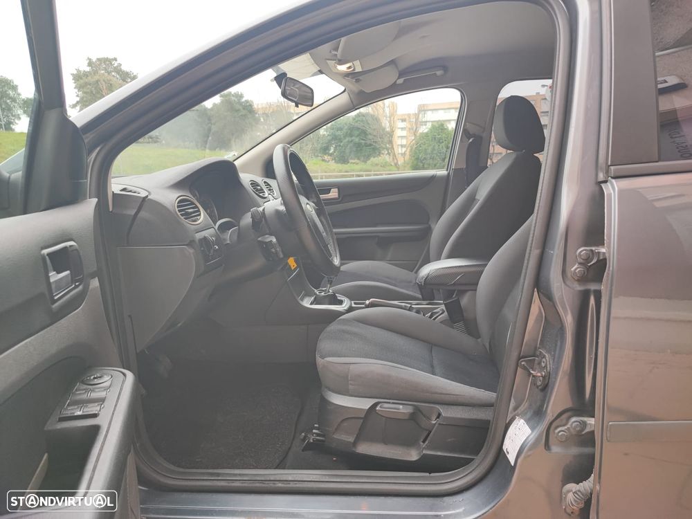 Ford Focus 1.6 TDCi Trend - 16