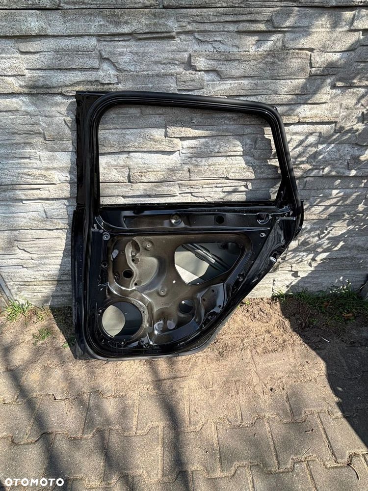 Drzwi Audi A3 8V Hatchback 2013-2020r. Tył Prawy - 2