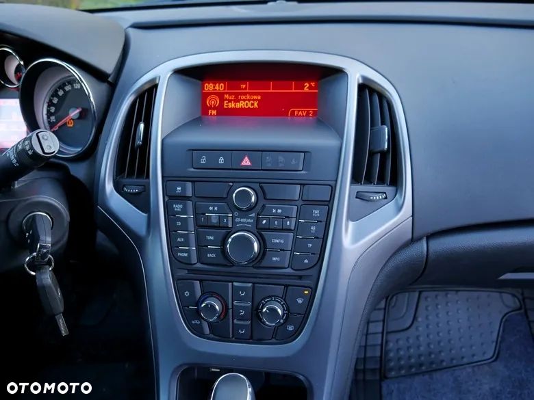 Opel Astra - 9