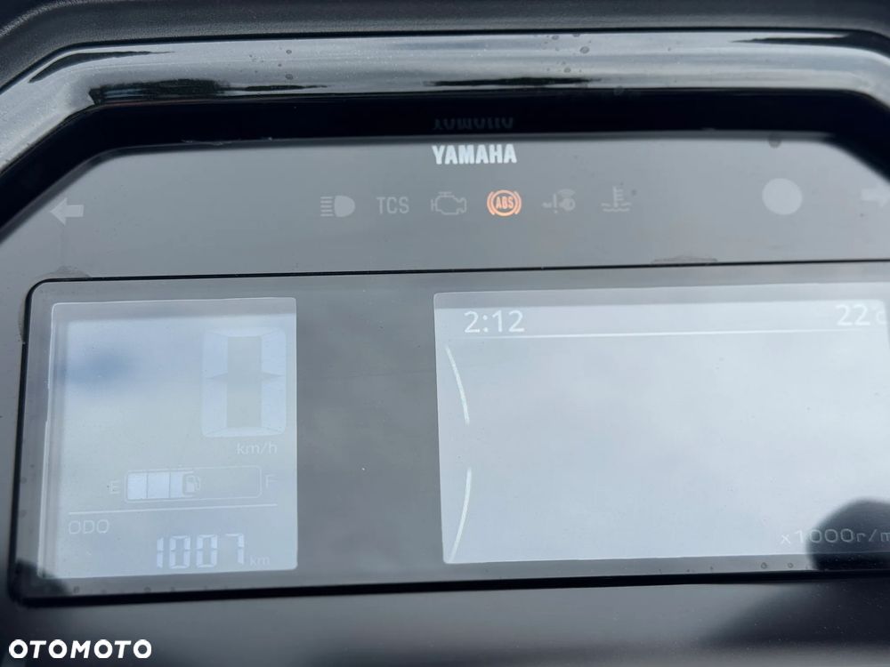 Yamaha X-max - 6