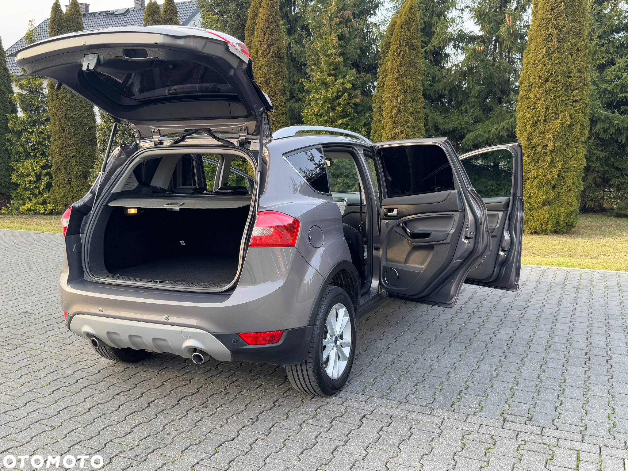 Ford Kuga 2.0 TDCi 4WD Titanium - 32