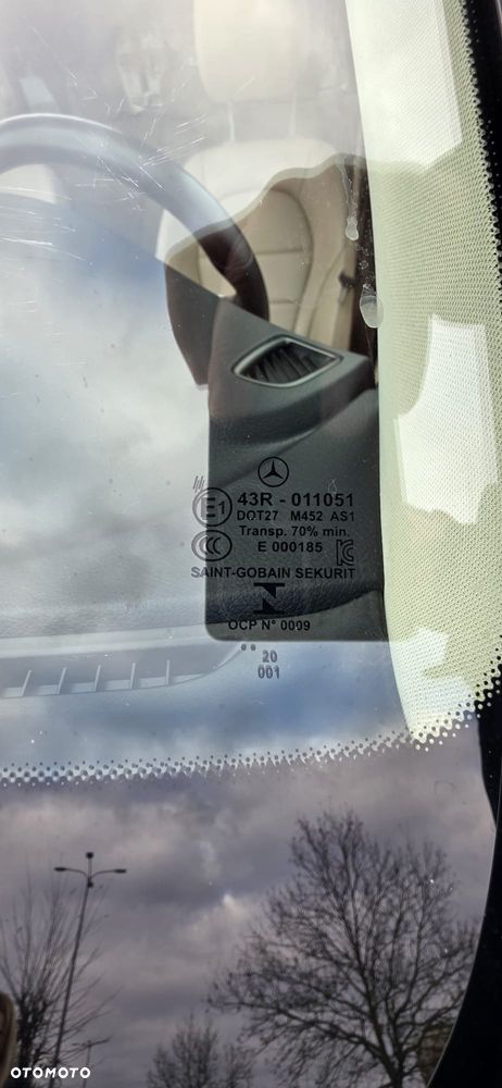 Mercedes-Benz GLC - 30