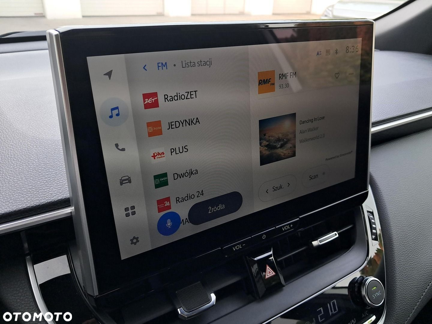 Toyota Corolla Cross 2.0 Hybrid Style - 20