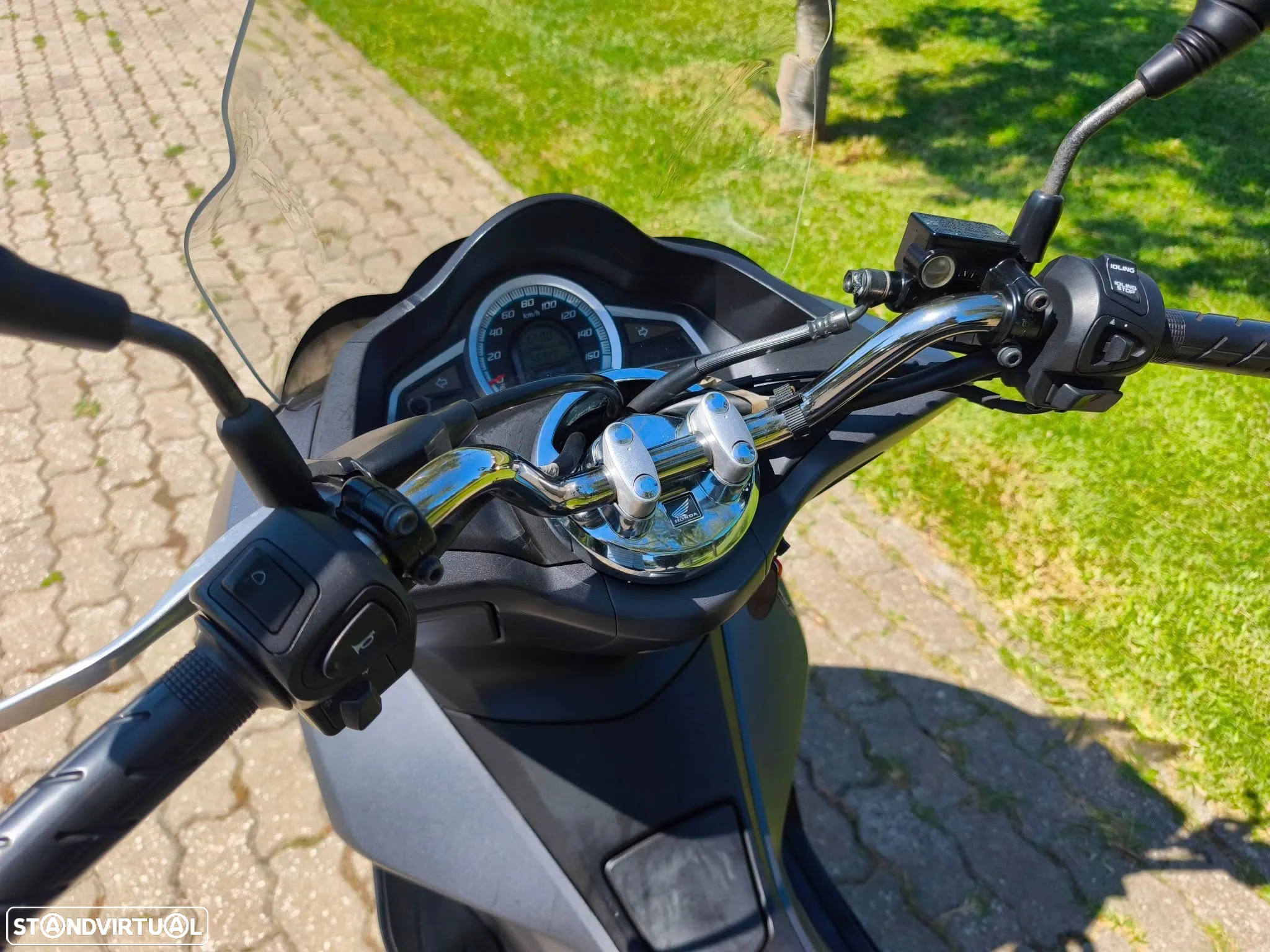 Honda PCX125 reservada - 6