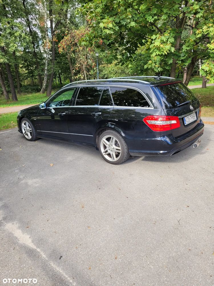 Mercedes-Benz Klasa E 350 CDI 4-Matic BlueEff - 9