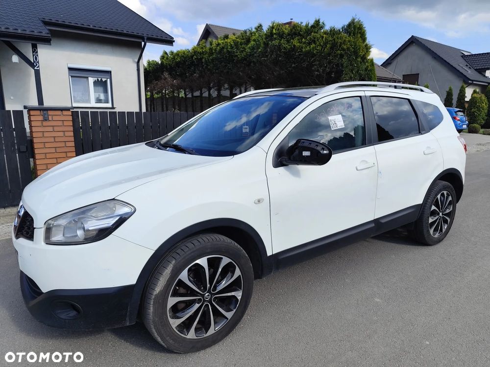 Nissan Qashqai+2 - 11