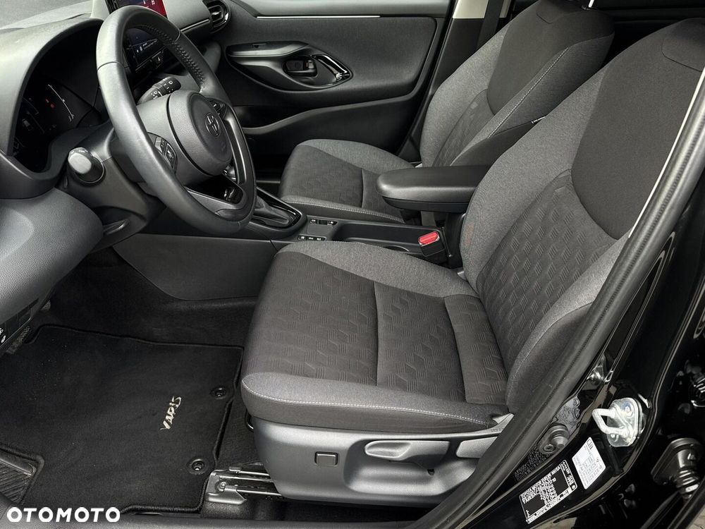 Toyota Yaris Hybrid 1.5 Style - 13