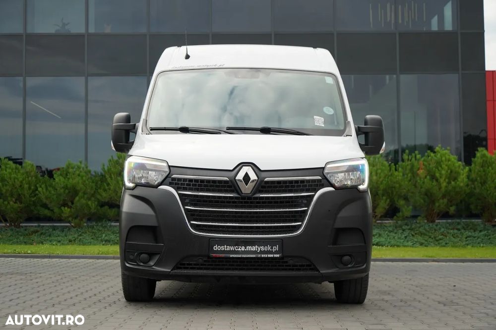 Renault MASTER / BLAZER / PANEL / 2023 - 3