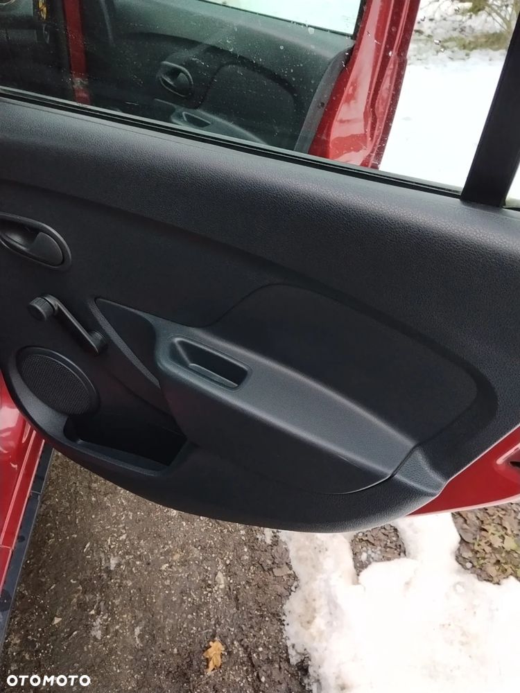 Dacia Sandero TCe 90 Celebration - 29