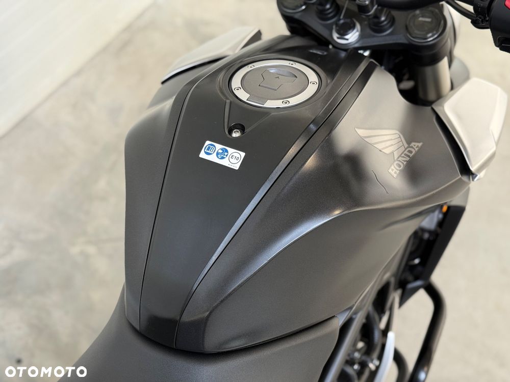 Honda CB - 20