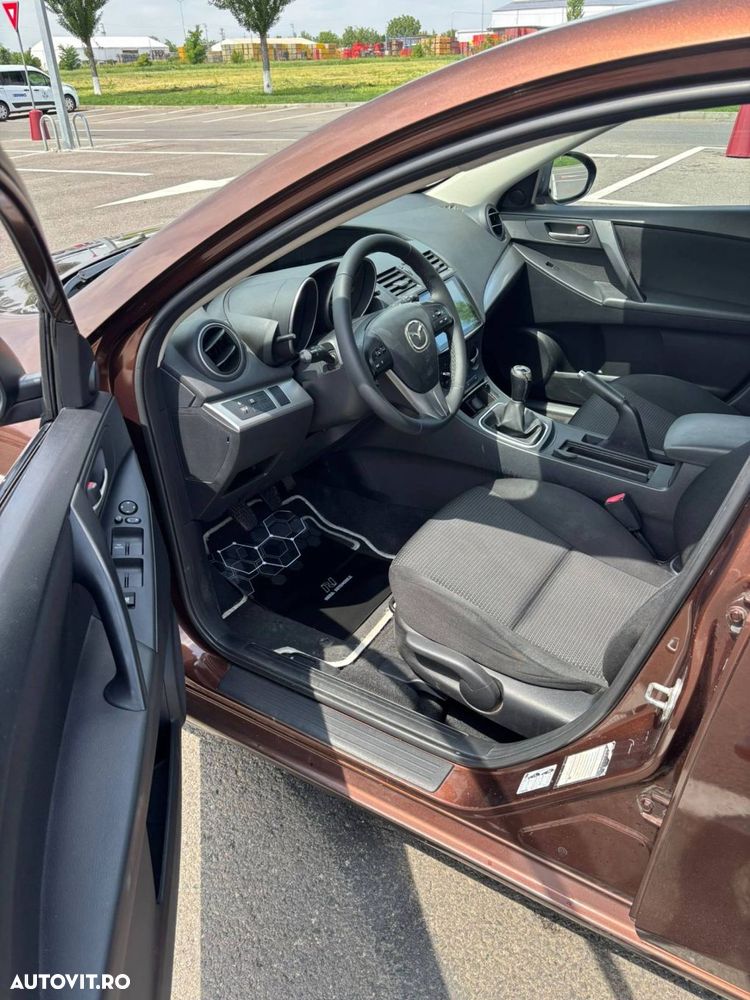 Mazda 3 - 12
