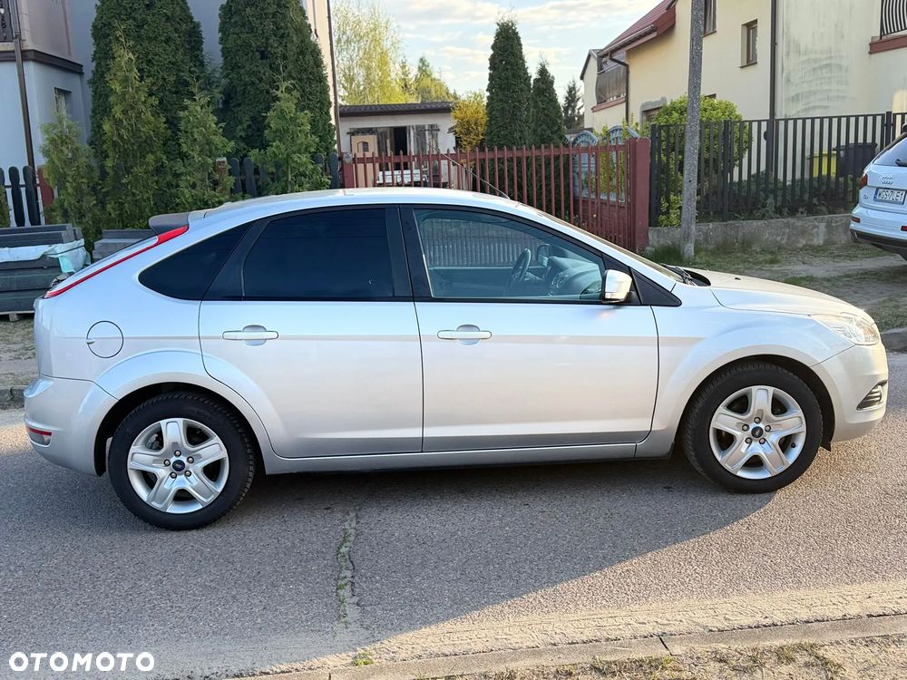 Ford Focus 1.6 16V Style - 13