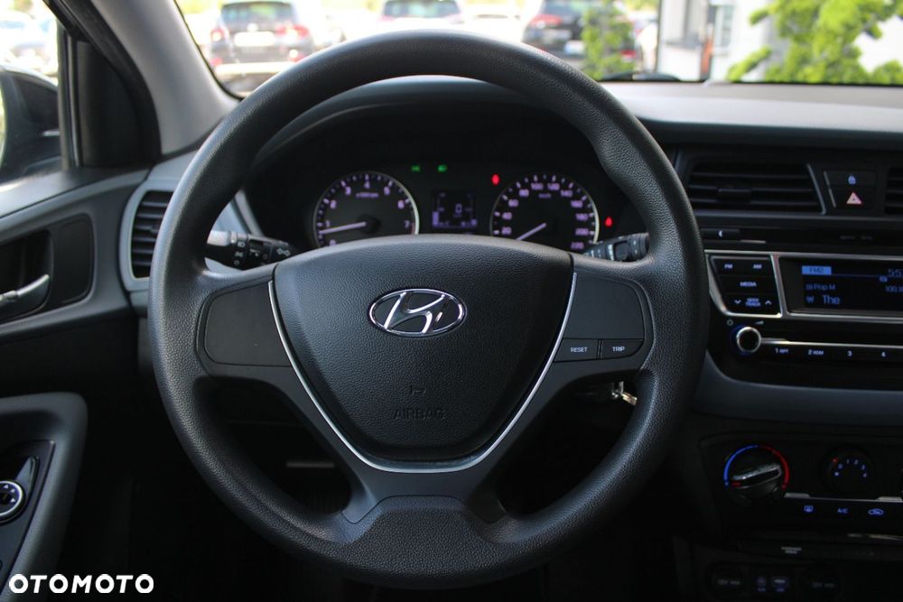 Hyundai i20 - 27