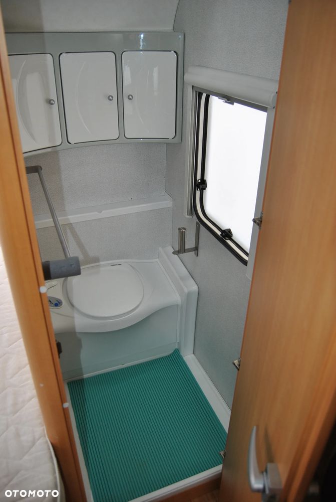 LMC 4osobowa z WC! Łóżko francuskie! Zadbana! Ogrzewanie! DMC1500kg - 8