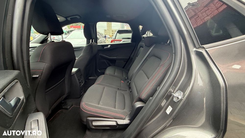 Ford Kuga 2.5 Duratec FHEV ST-LINE - 8