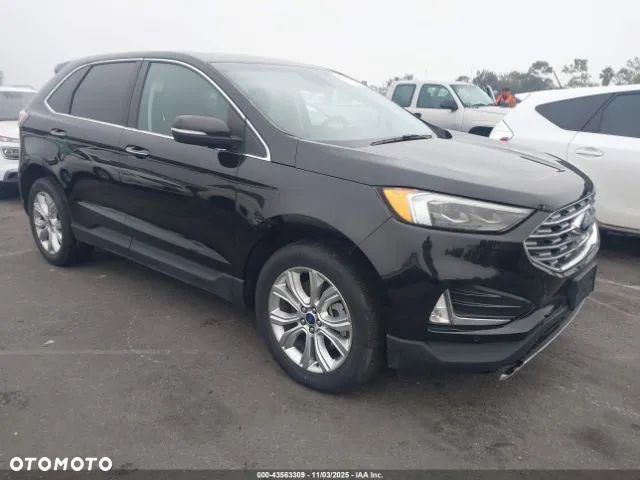 Ford Edge - 1