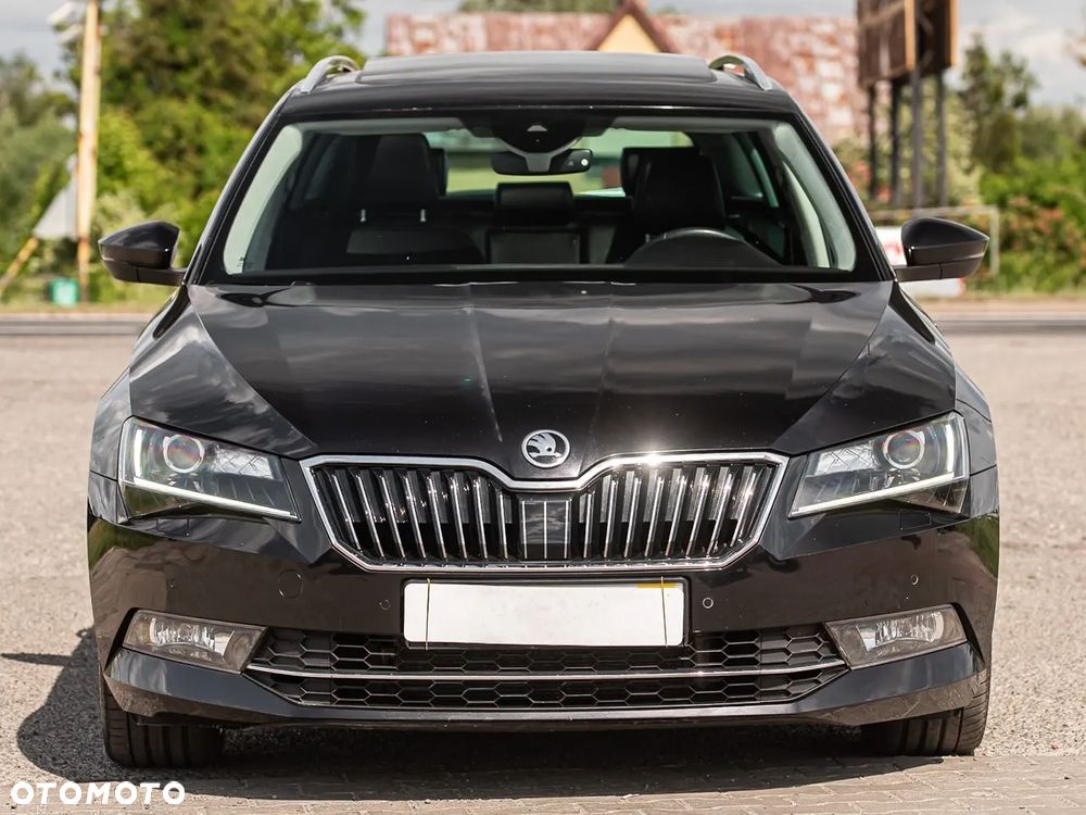 Skoda Superb 2.0 TDI 4x4 DSG Premium Edition - 5