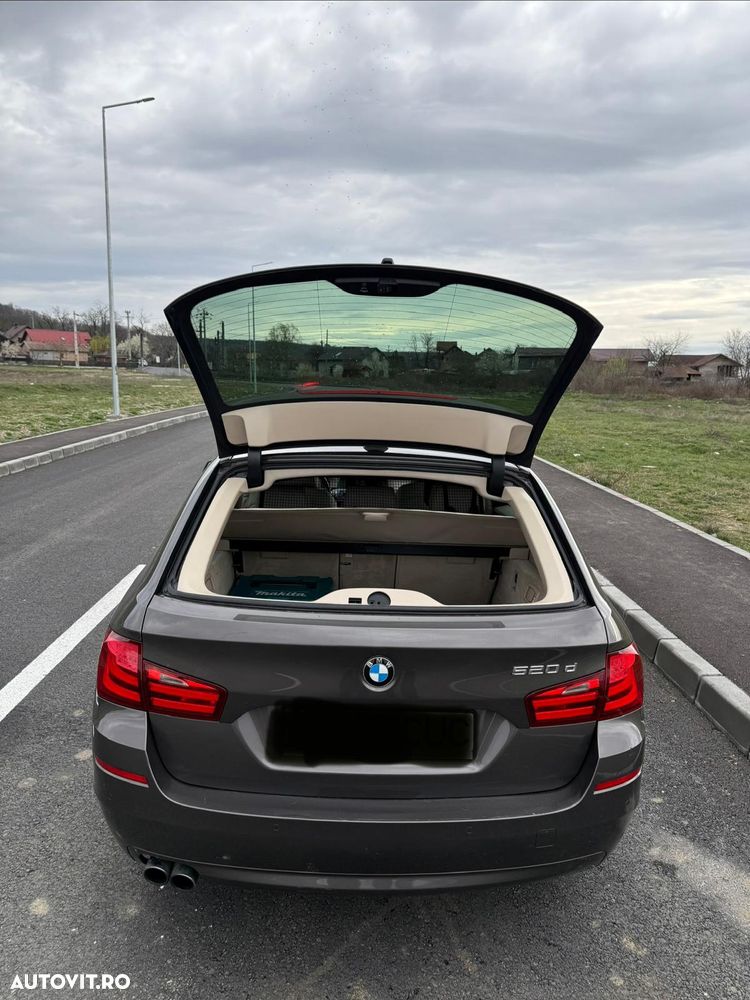 BMW Seria 5 520d - 8
