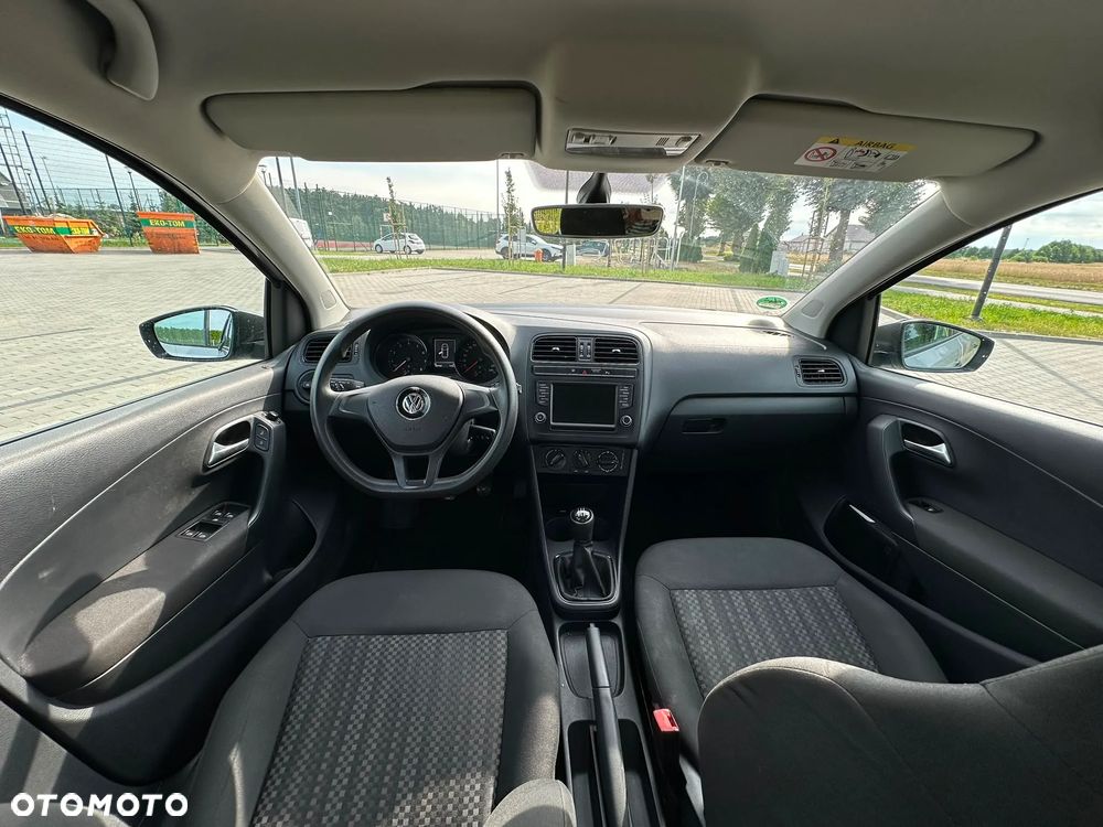 Volkswagen Polo - 10