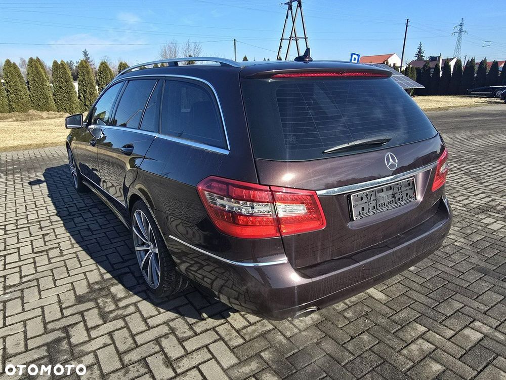 Mercedes-Benz Klasa E - 11