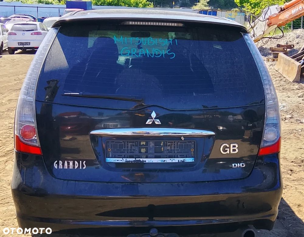 MITSUBISHI GRANDIS DAWCA CZĘŚCI - 5