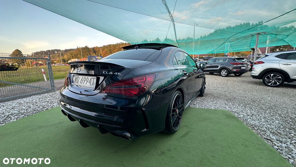 Mercedes-Benz CLA AMG 45 4-Matic - 4