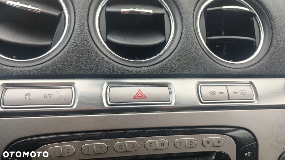 Ford S-Max 2.0 Titanium - 14