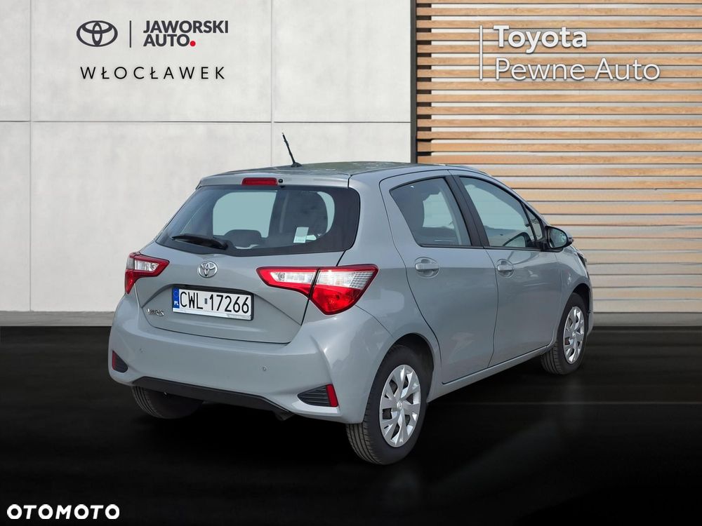 Toyota Yaris - 5