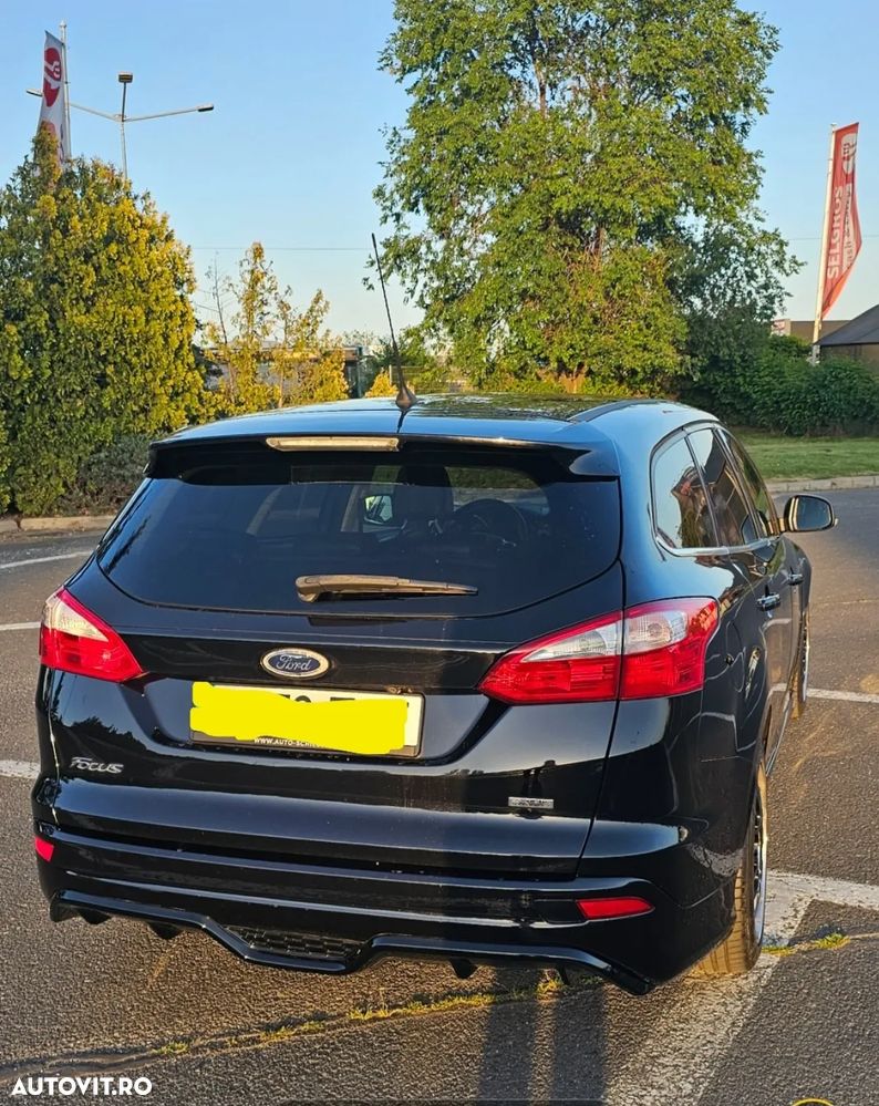 Ford Focus 1.6 TDCi DPF Titanium - 3