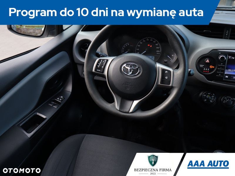 Toyota Yaris - 9