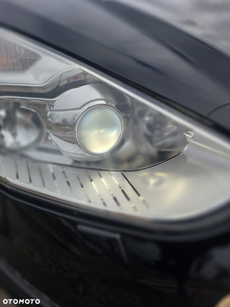 Ford S-Max 2.0 TDCi DPF Titanium X - 13