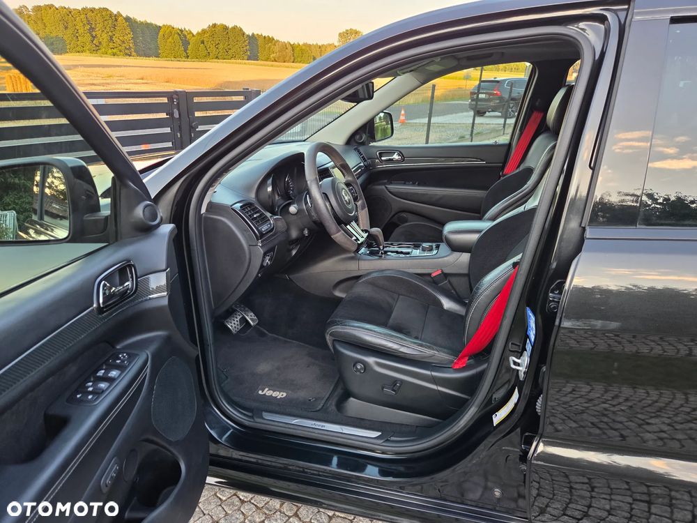 Jeep Grand Cherokee 6.4 V8 SRT8 - 10