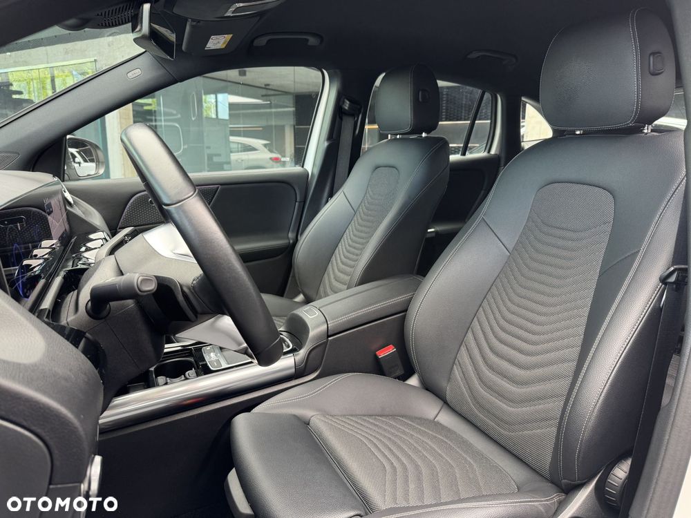 Mercedes-Benz EQA 250+ 70.5kWh Progressive - 12