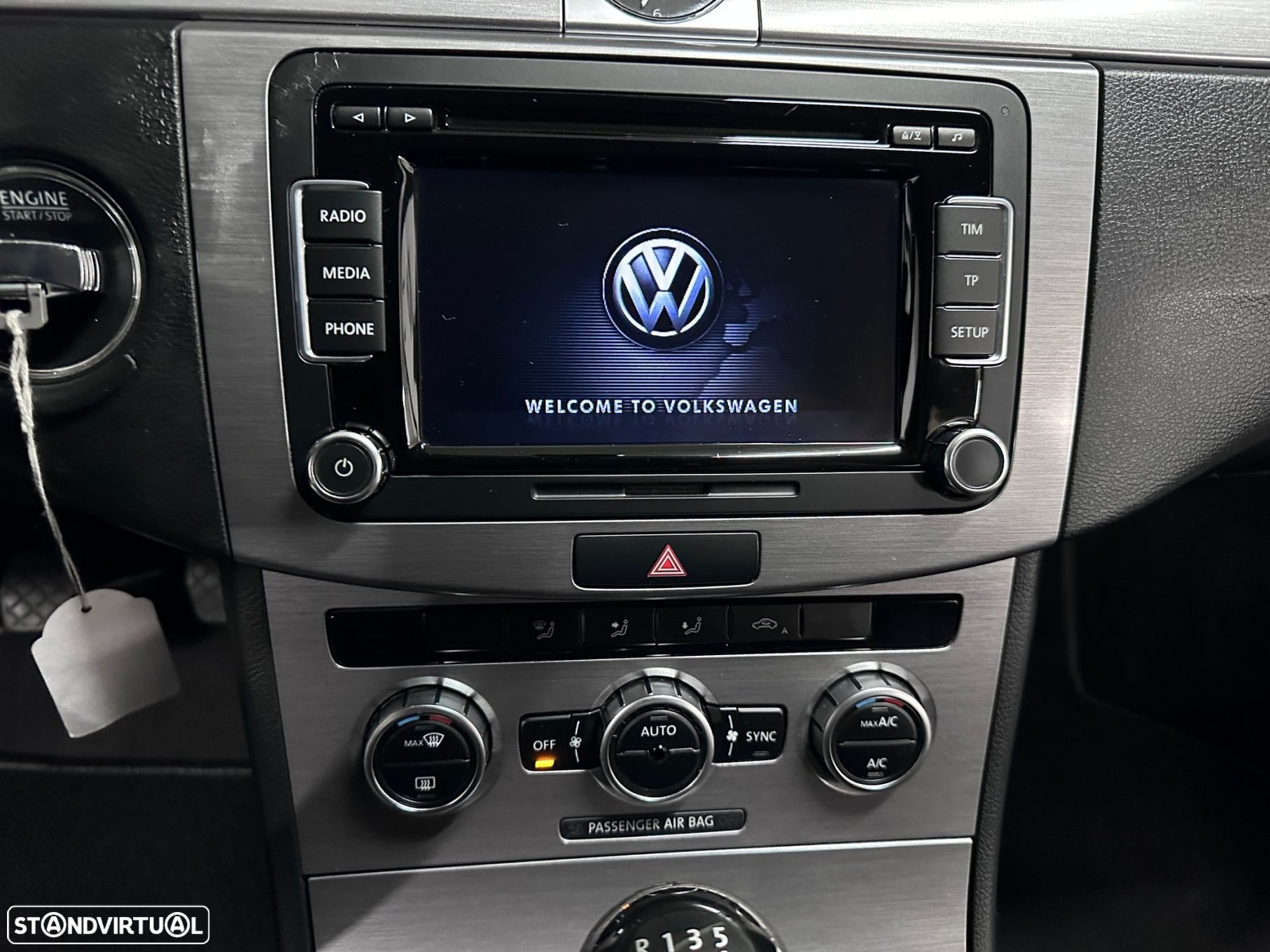 VW Passat 1.6 TDI Confortline - 16